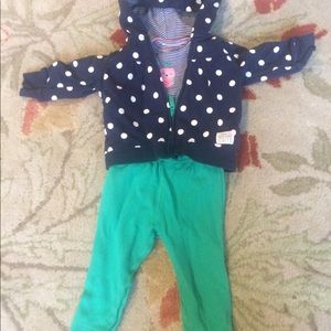 Carter’s three piece outfit